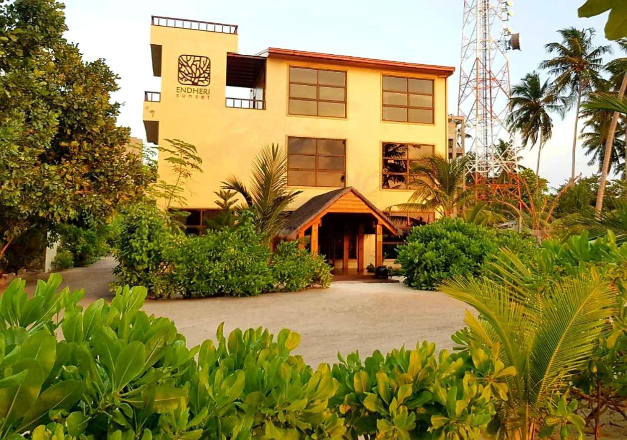 Endheri Sunset Hotel Dhangethi