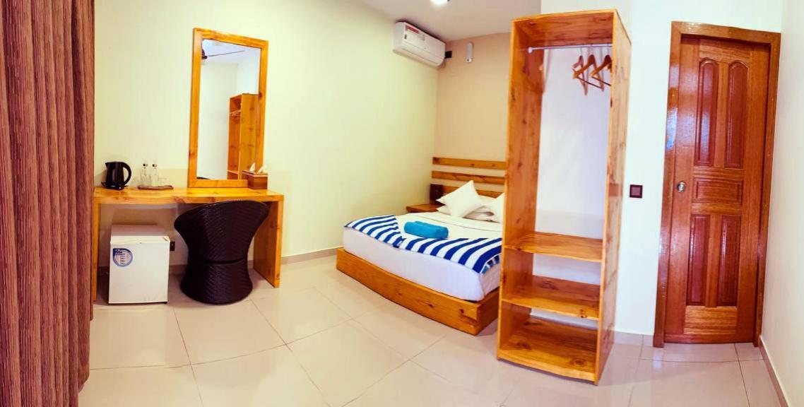 Hotel Endheri Sunset 3*